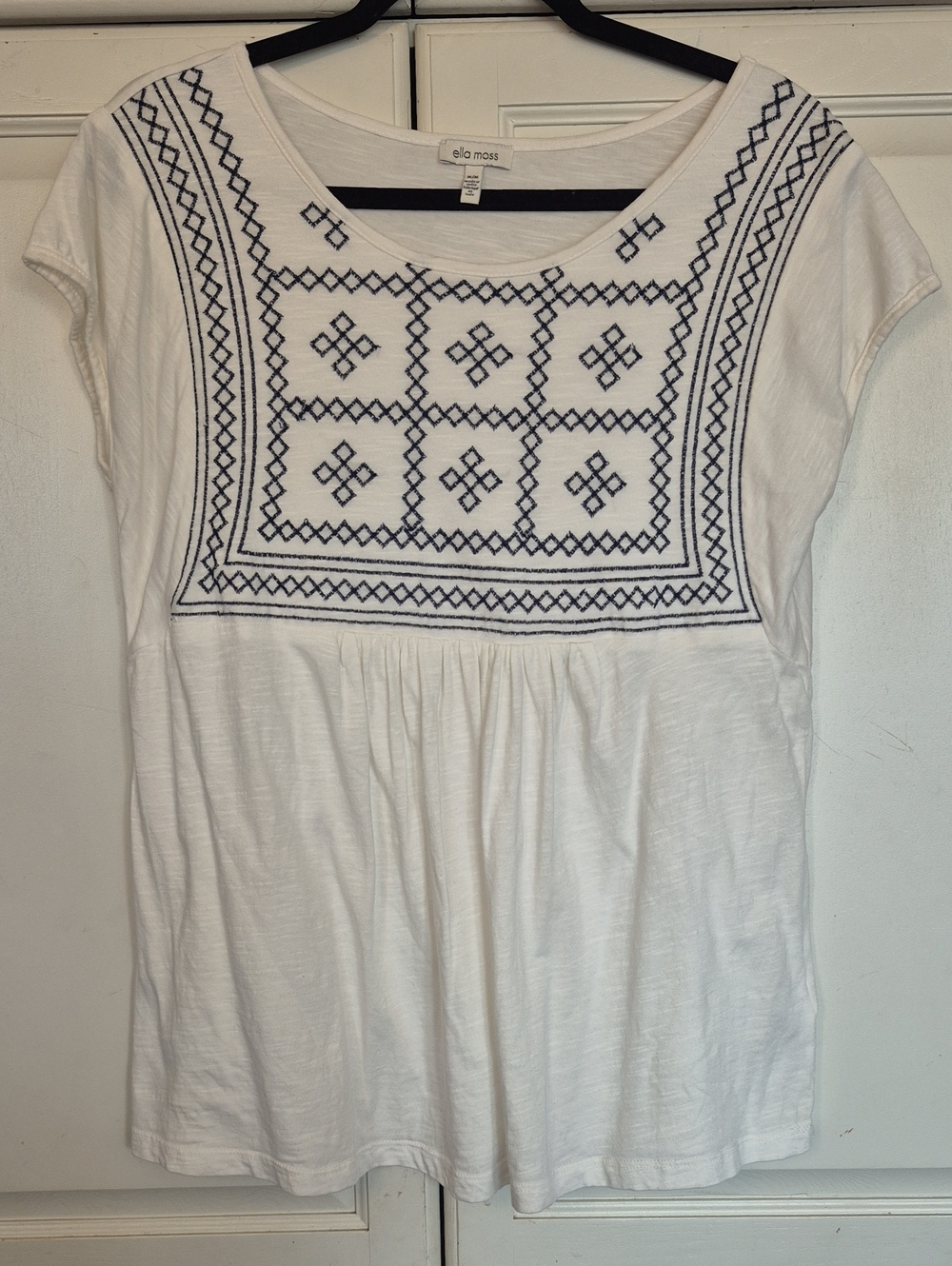 ella moss White Embroidered Cotton Scoop-Neck Top